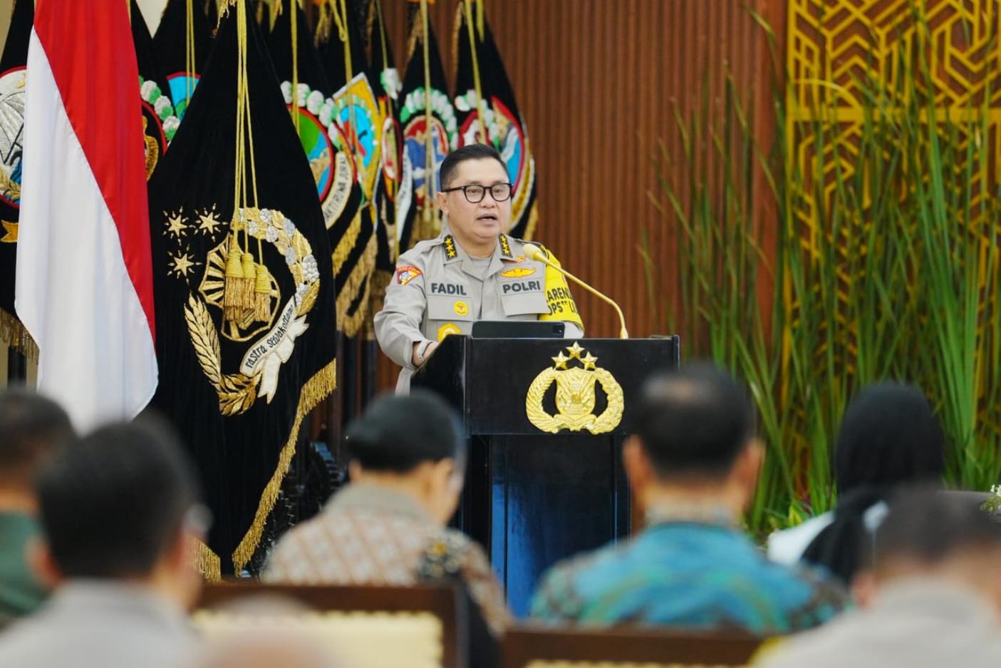 Polri Tangani 14 Buronan Red Notice Interpol Sepanjang 2025