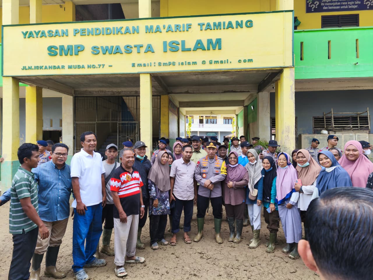 Kapolri Pantau Aceh Tamiang, Pastikan Sekolah Bisa Beroperasi Cepat