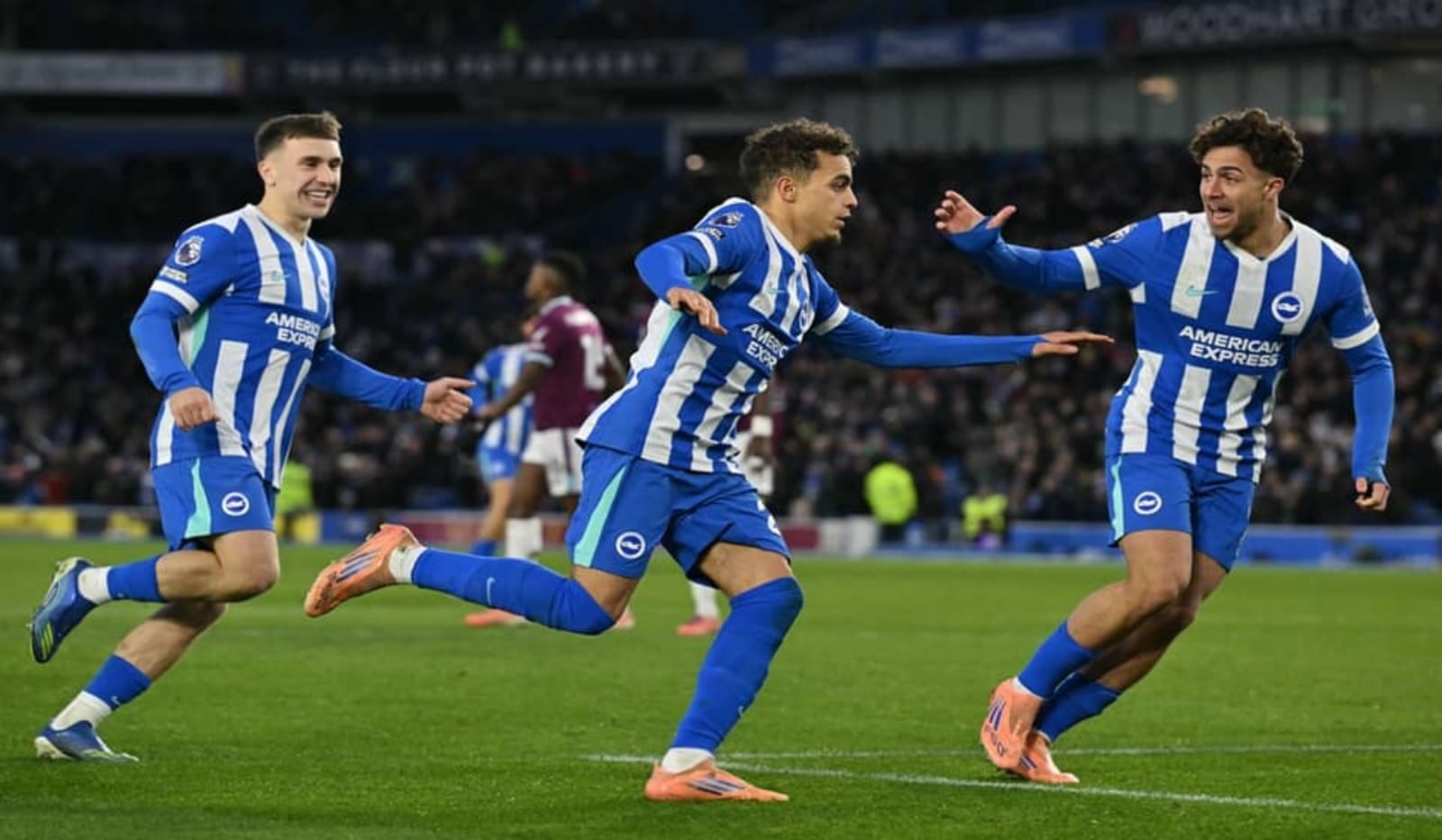 Brighton Kembali ke Jalur Kemenangan Usai Taklukkan Burnley 2-0
