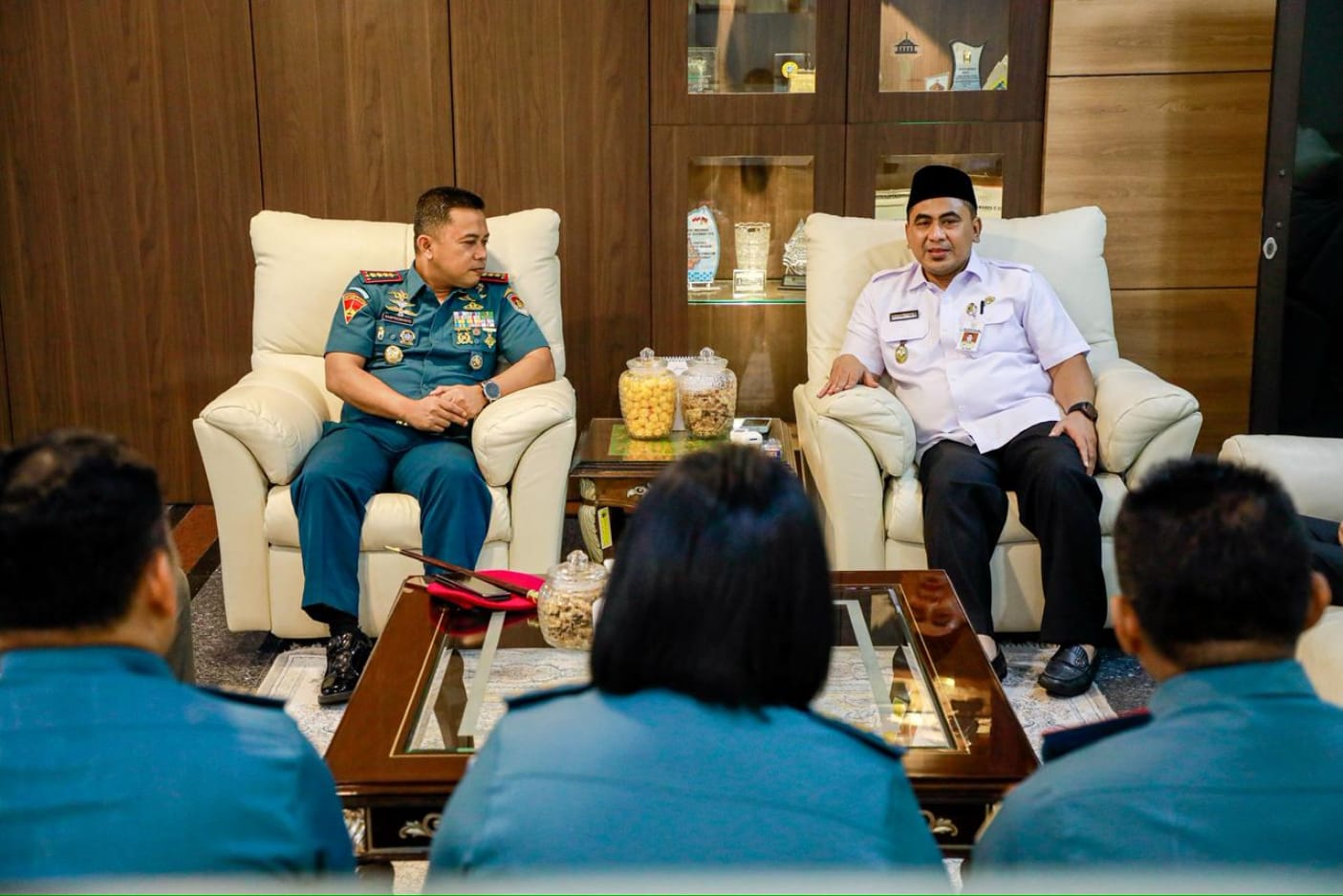 Wagub Jateng Terima Silaturahmi Danlanal Semarang, Perkuat Sinergi Pengamanan Maritim