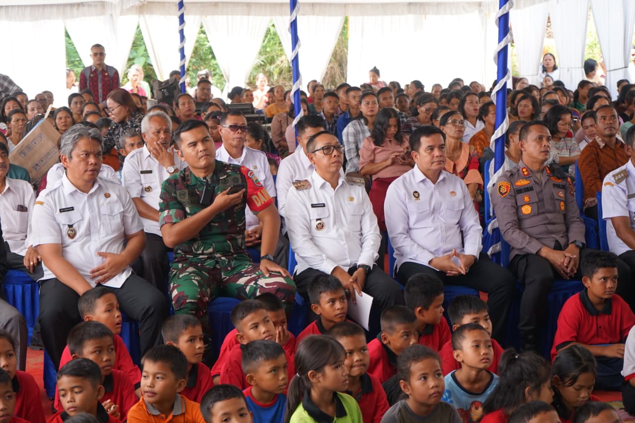 Bupati JTP Tegaskan Akses Jalan Siap Akhir Januari saat Natal Bersama Dua Kementerian dan Jemaat GKPI Sibalanga