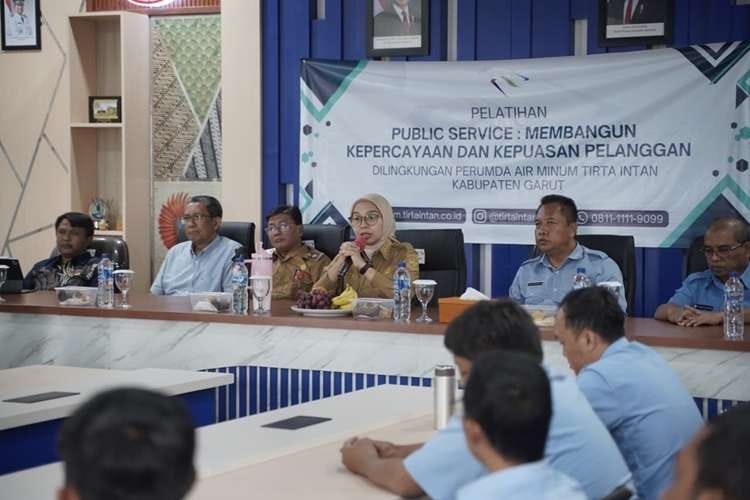 Wabup Garut Tekankan Peningkatan Kemudahan Layanan Pelanggan Perumda Tirta Intan