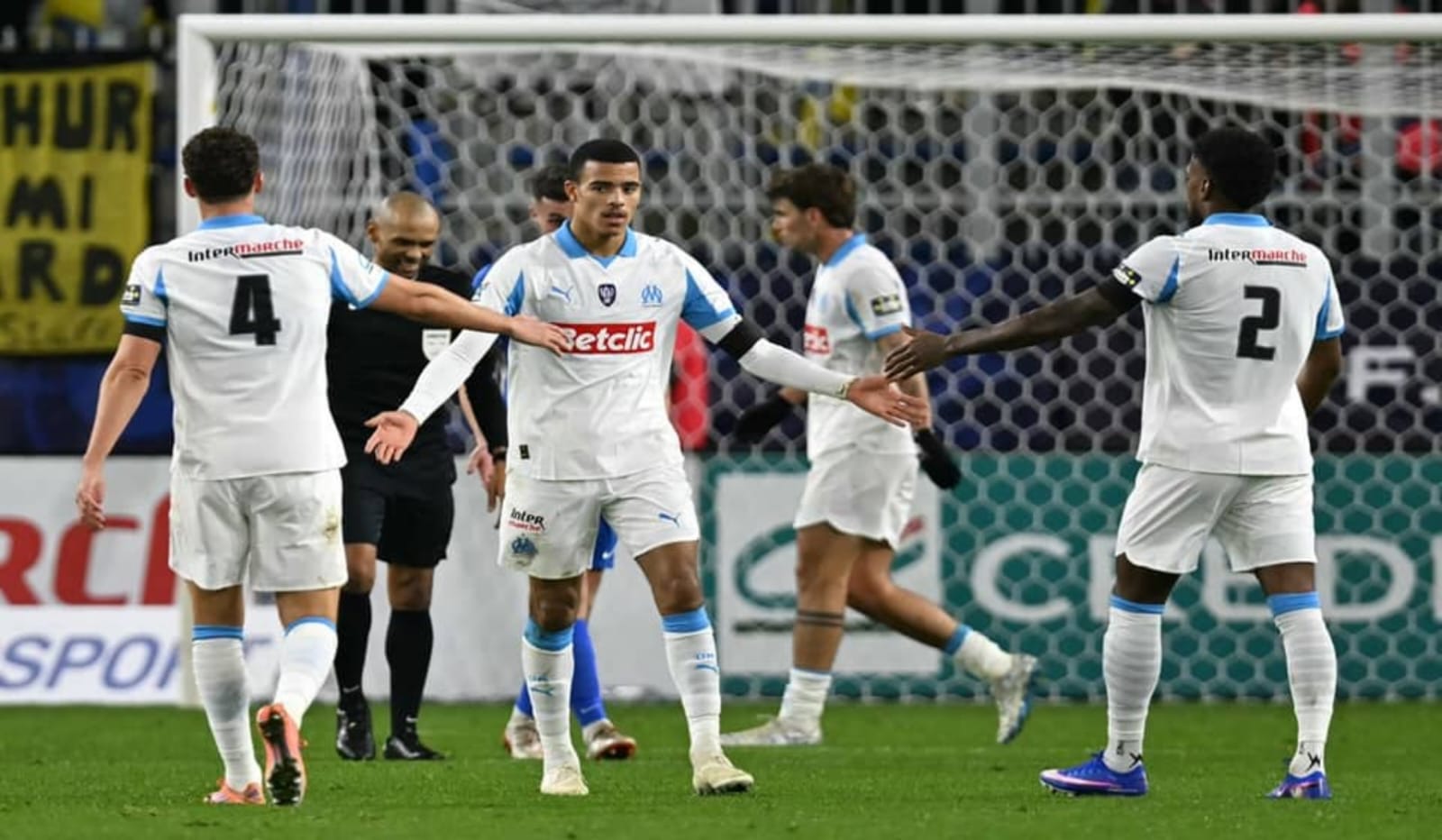 Marseille Pesta Gol, Bayeux FC Dibantai 9-0 di Coupe de France