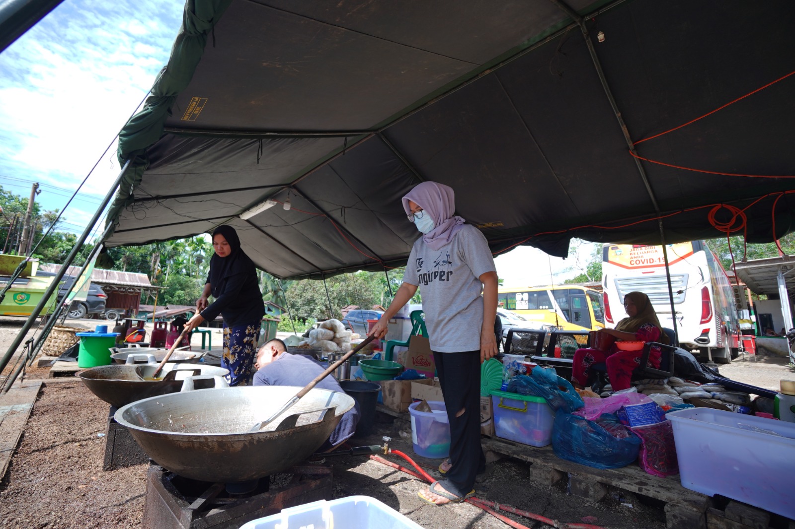 Bantuan YBM PLN Perkuat Pemulihan Warga Desa Batu Hula Pascabencana