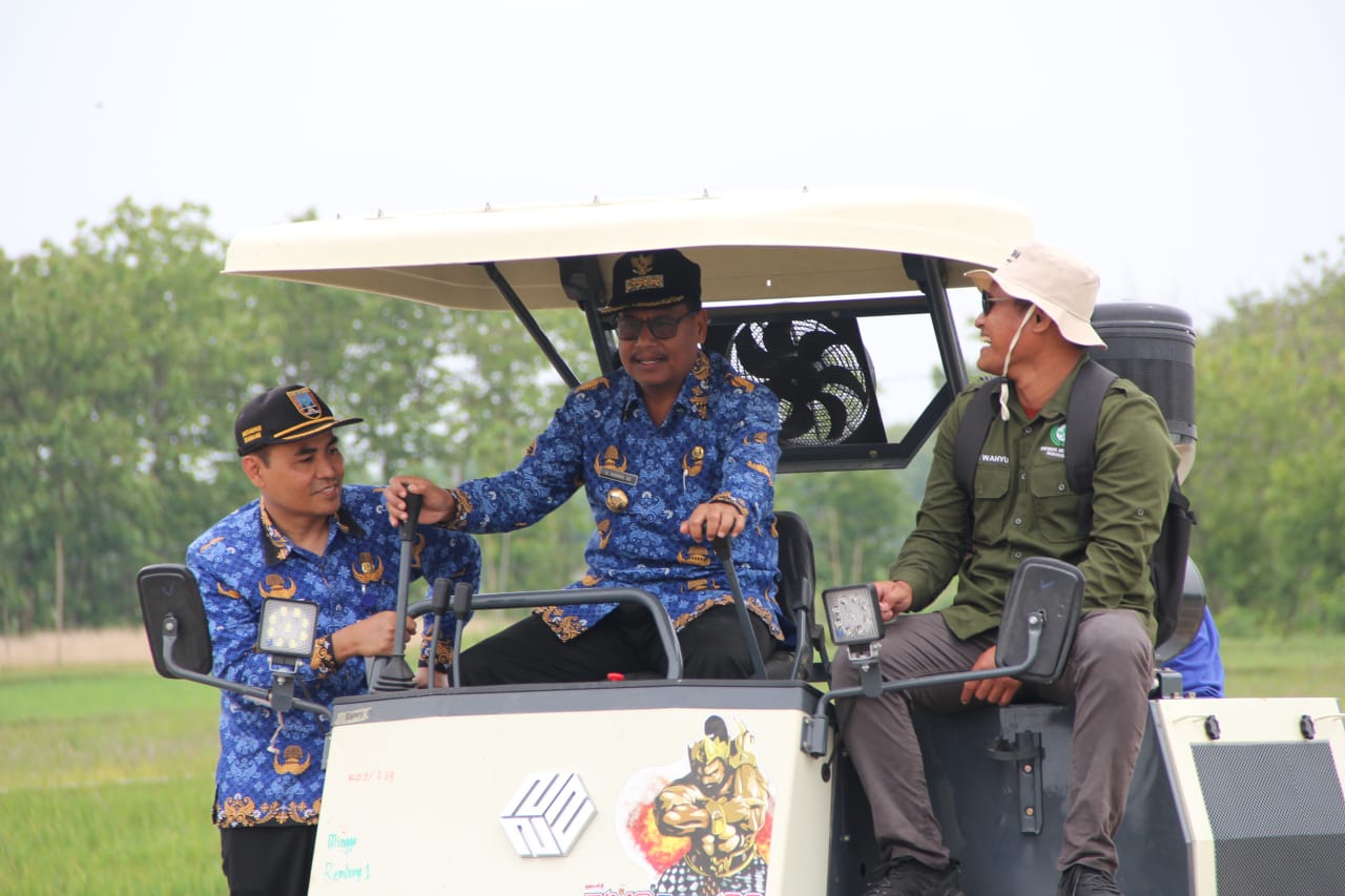 Sarana Prasarana dan Alsintan Diperkuat, Pemkab Rembang Dorong Produktivitas Pertanian