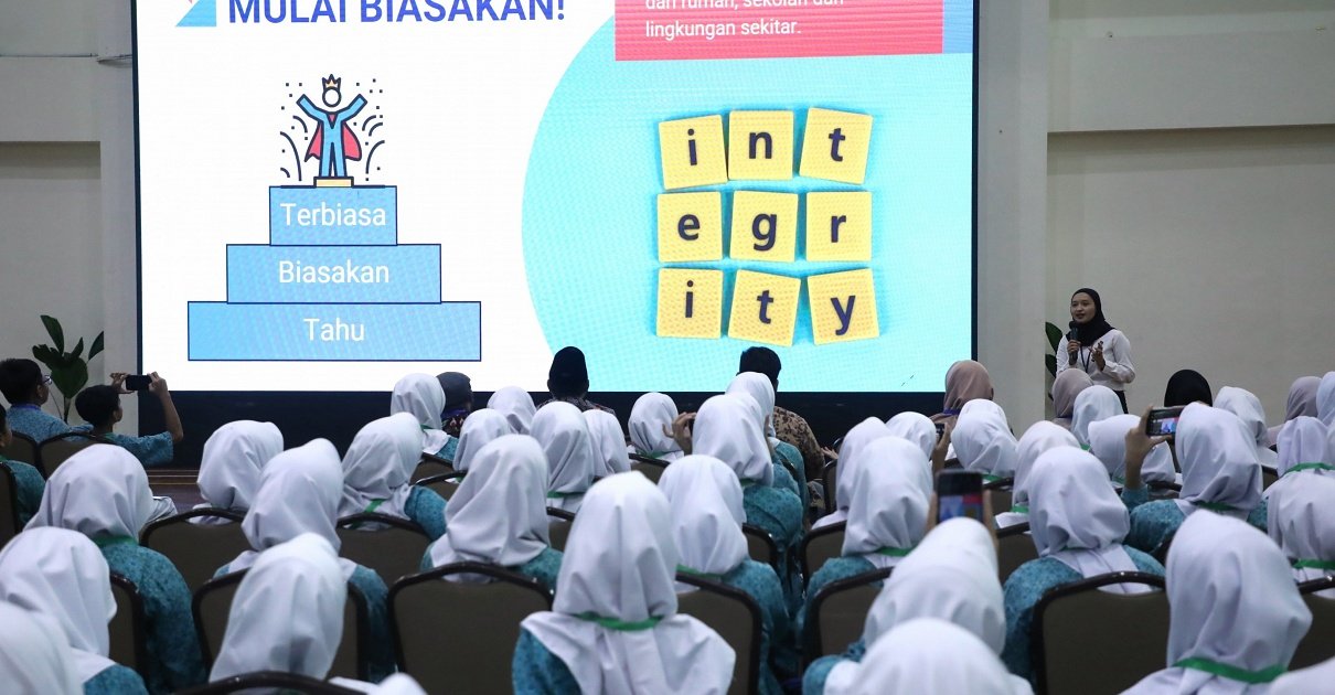 Tanamkan Nilai Antikorupsi Sejak Dini, KPK Perkuat Integritas Siswa SMP Al Mujahidin