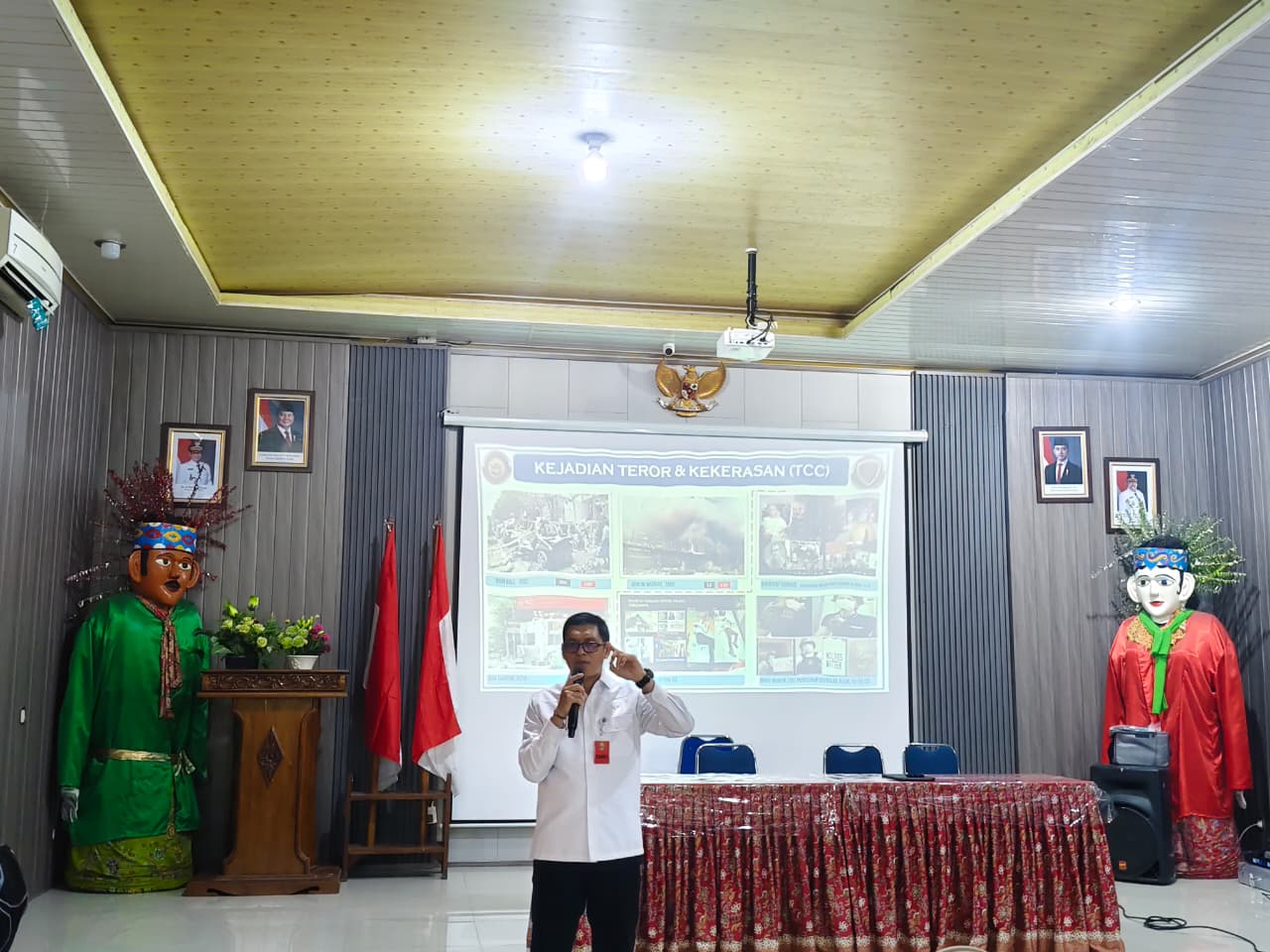 Densus 88 AT Polri Bekali Siswa SMAN 90 Jakarta dengan Parenting Ideologi