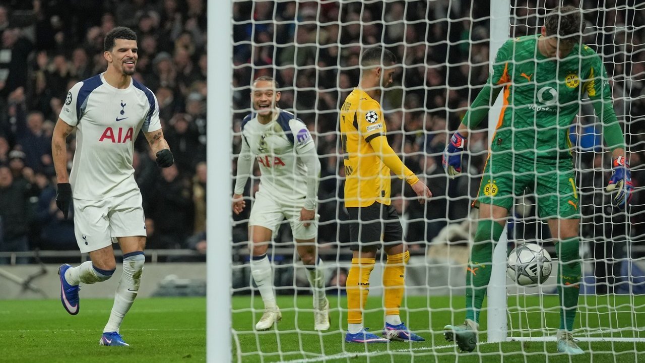 Tottenham Kalahkan Borussia Dortmund 2-0 di Liga Champions
