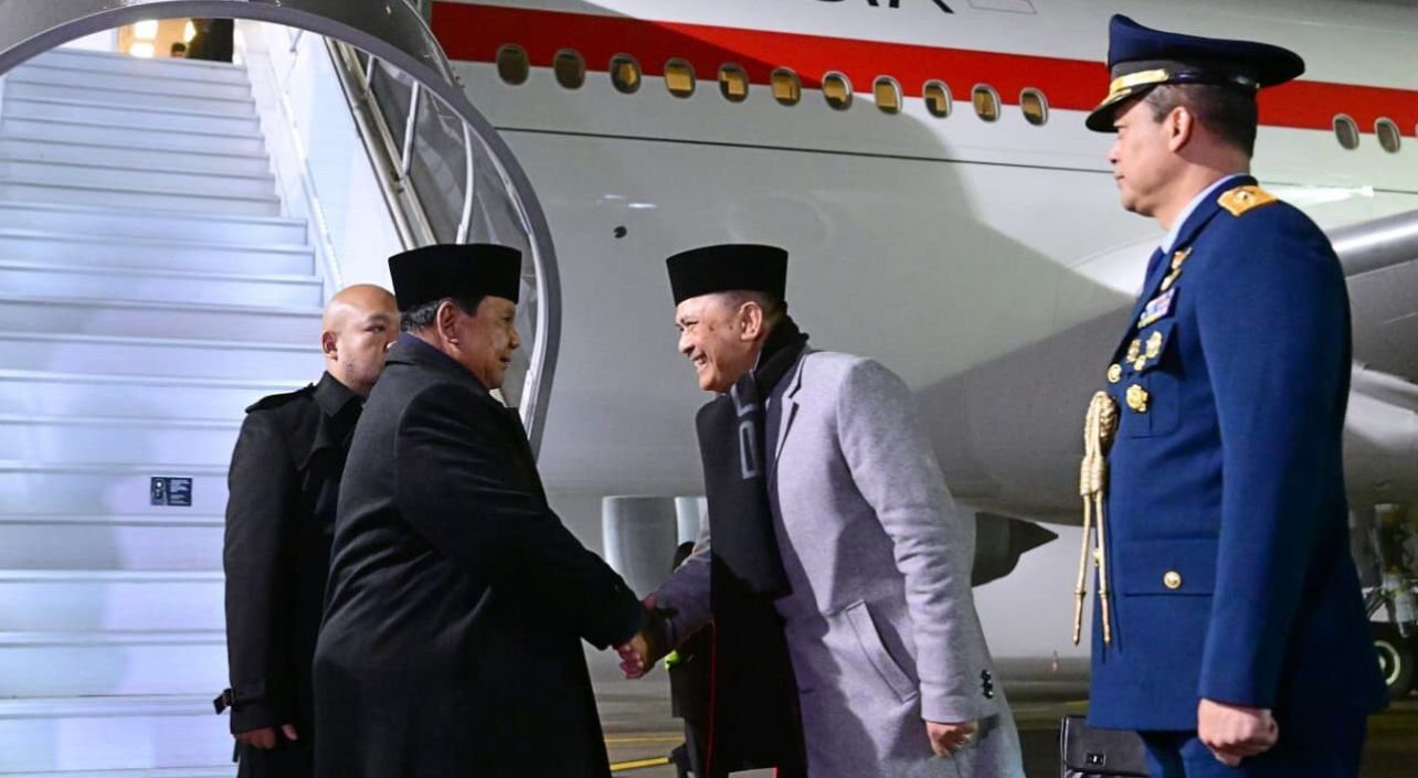Seskab Teddy: Konsep Ekonomi “Prabowonomics” dan Pencapaian Setahun Presiden Prabowo Disampaikan di WEF Davos