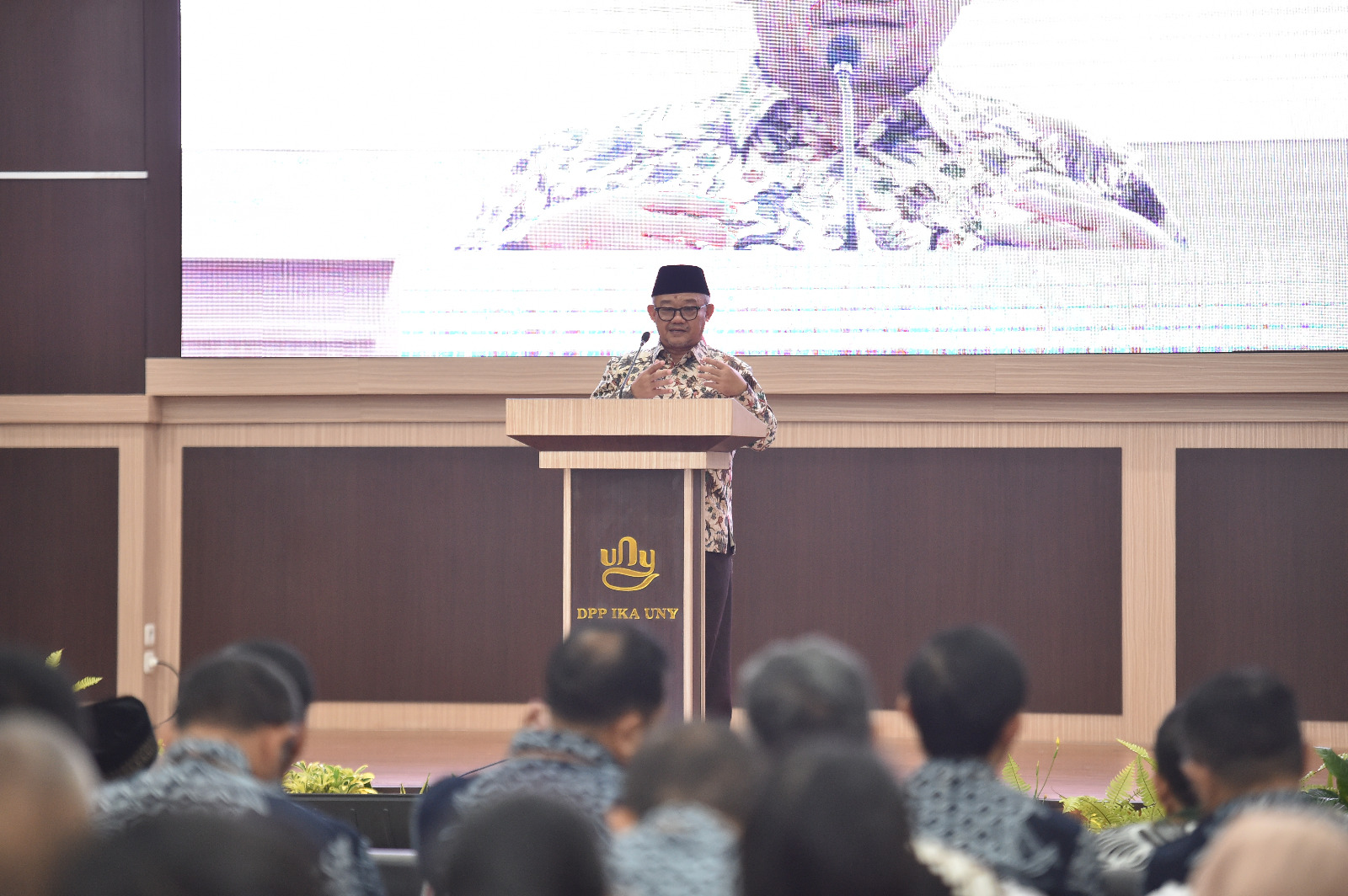 Mendikdasmen Tegaskan Penguasaan AI Wajib Diimbangi Kompetensi dan Keadaban Digital