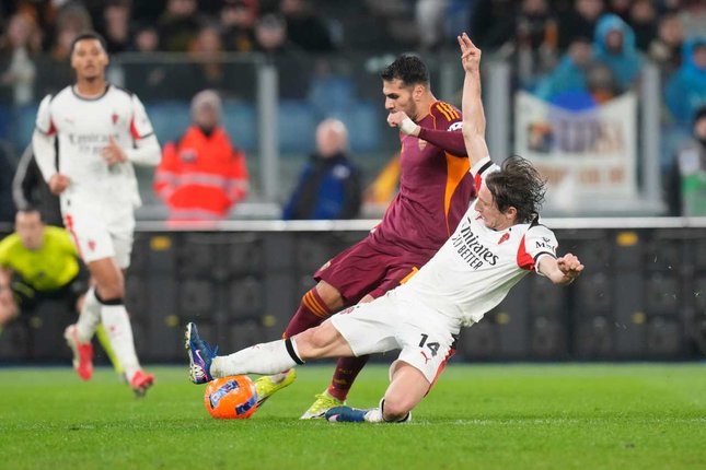 Roma vs AC Milan Berakhir Imbang 1-1 di Pekan ke-22 Serie A