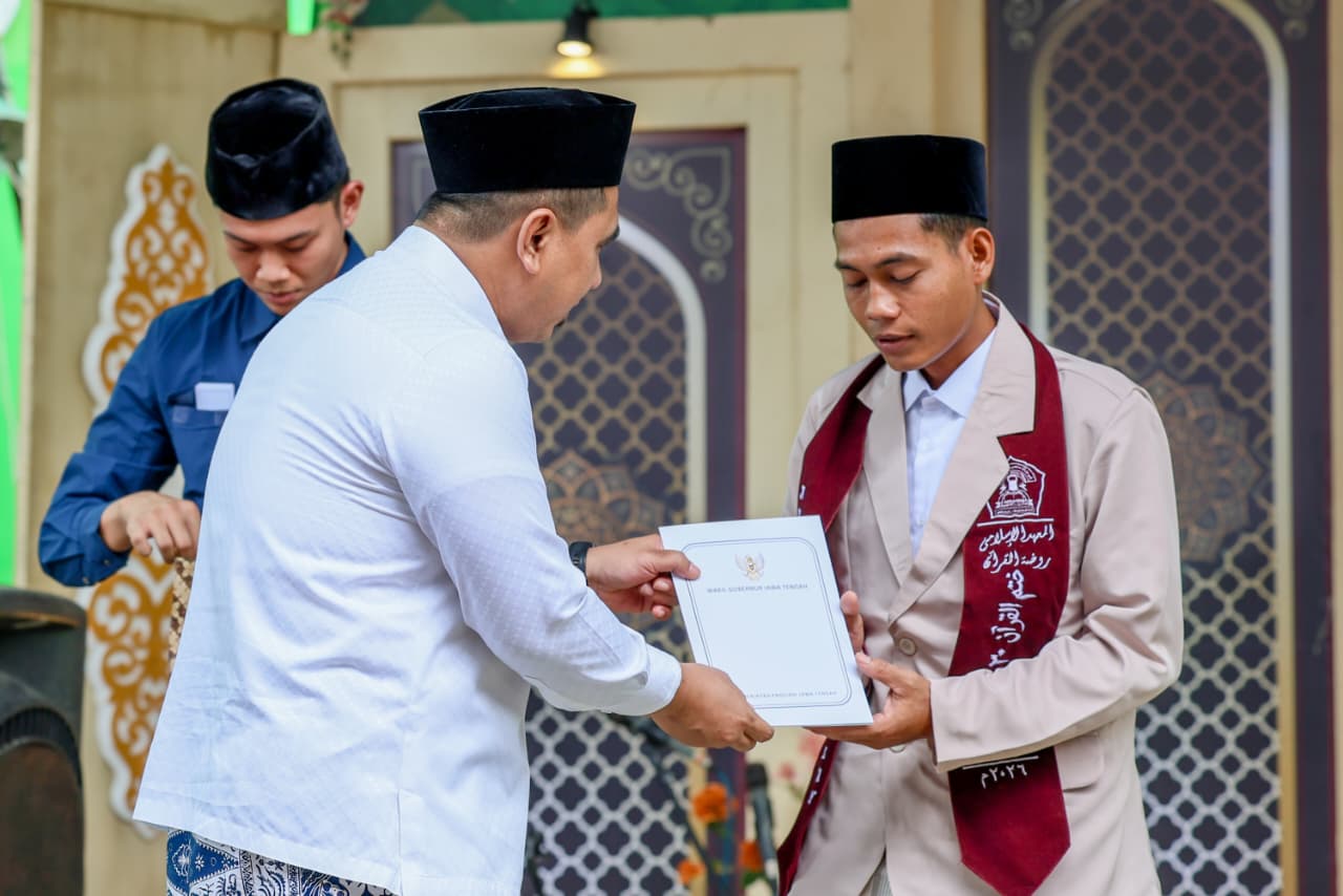 Pemprov Jateng Perkuat Pendidikan Pondok Pesantren melalui Dukungan Konkret