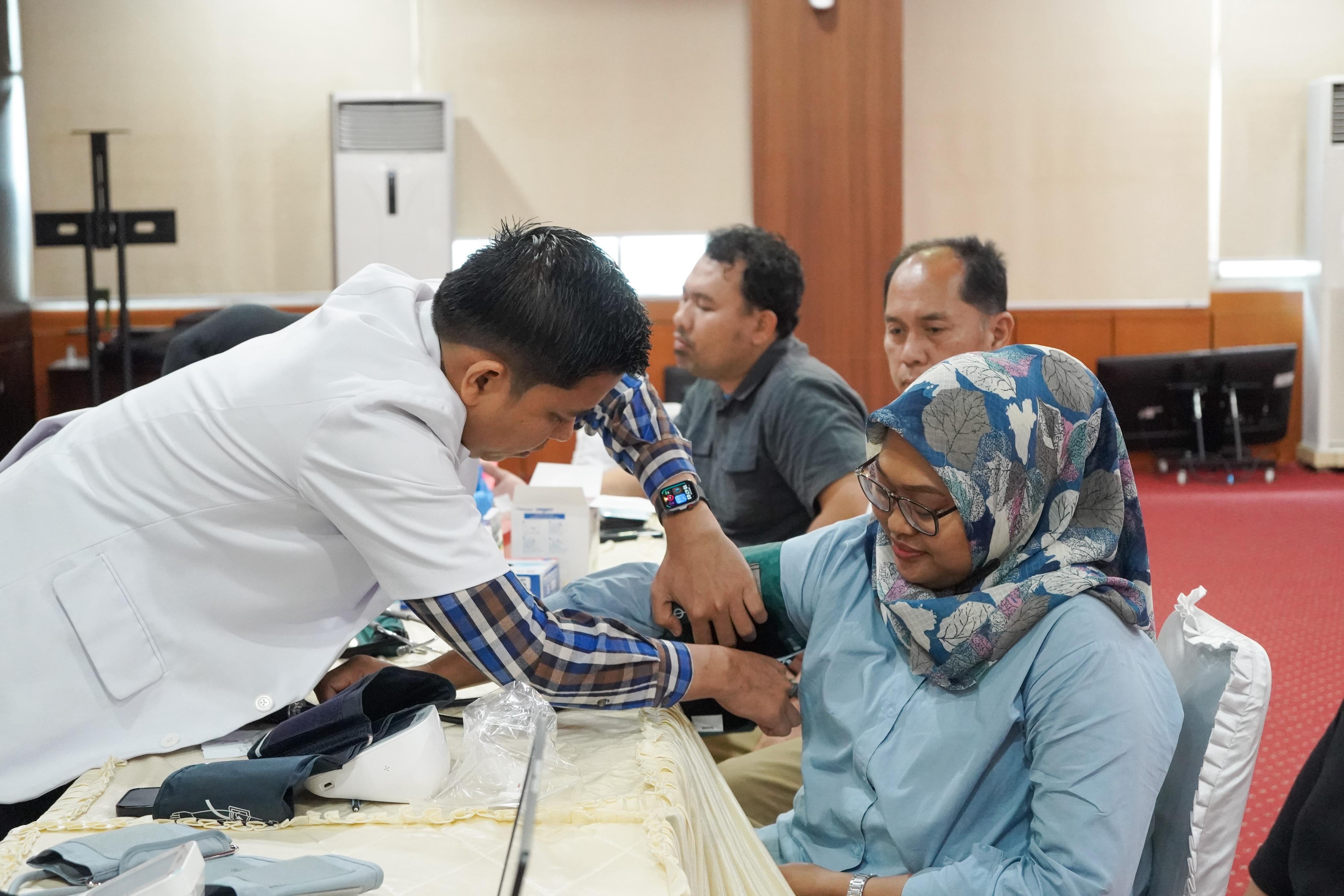 Tingkatkan Kesehatan Pegawai, PLN UIP SBU Selenggarakan Donor Darah Bersama RS Adam Malik