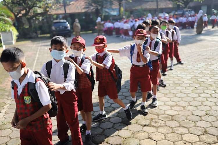 RMP Dievaluasi Pemkot Bandung untuk Pastikan Bantuan Tepat Sasaran bagi Siswa Rentan