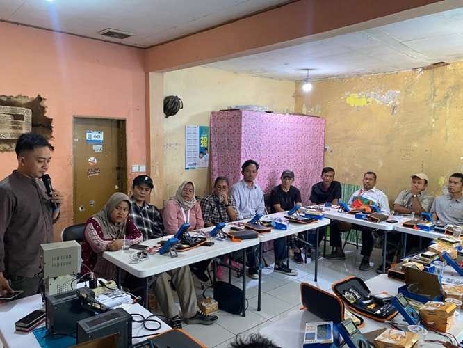 Disnaker Selenggarakan Pelatihan Servis Handphone untuk Buka Peluang Kerja