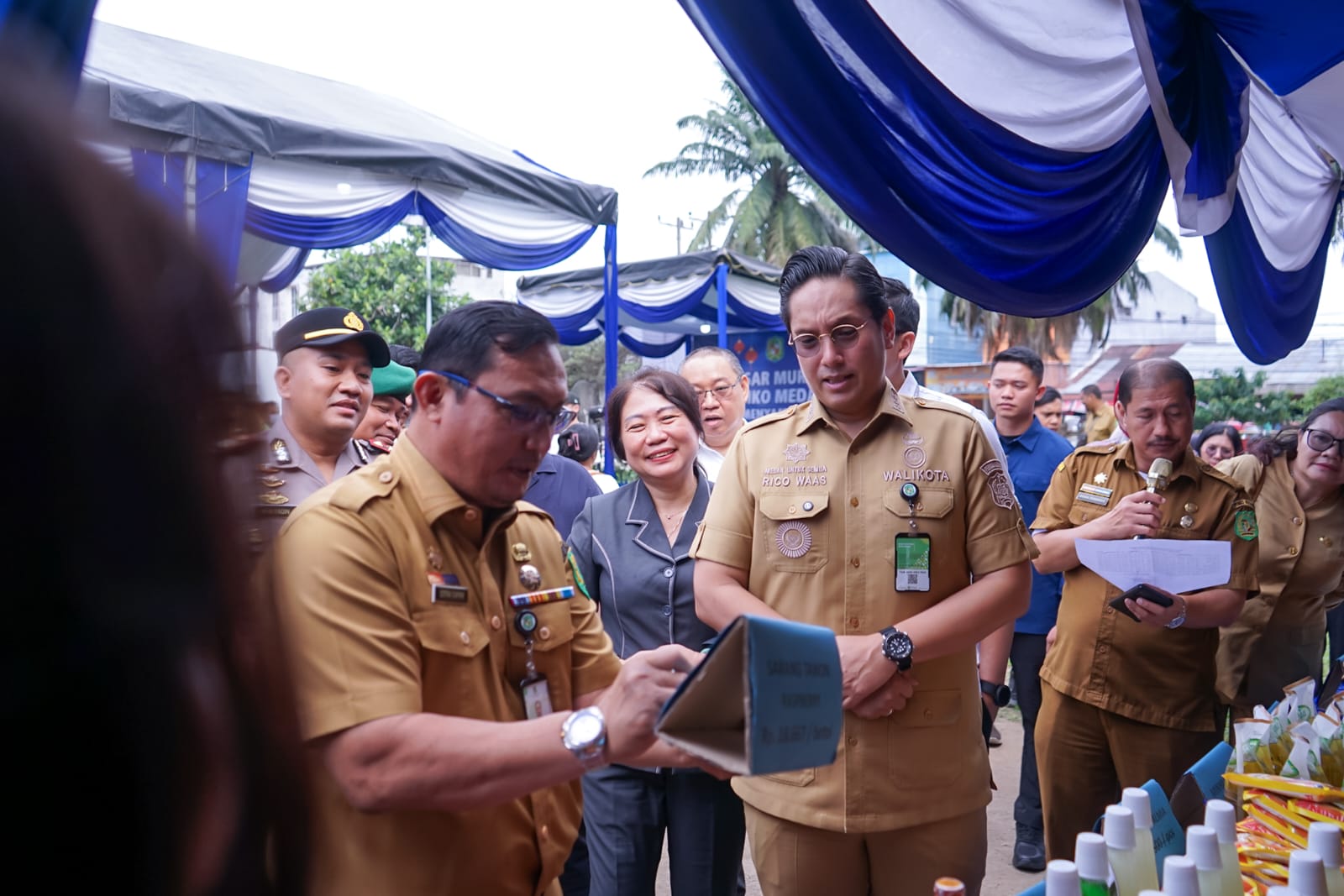 Rico Waas Buka Pasar Murah Imlek, Tekankan Medan sebagai Simbol Keberagaman