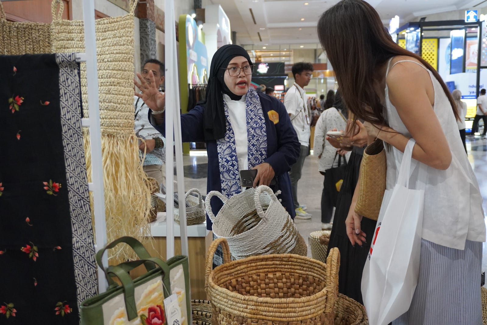 INACRAFT 2026: UMKM Pertamina Raup Transaksi Miliaran dan Digemari Buyer Asing