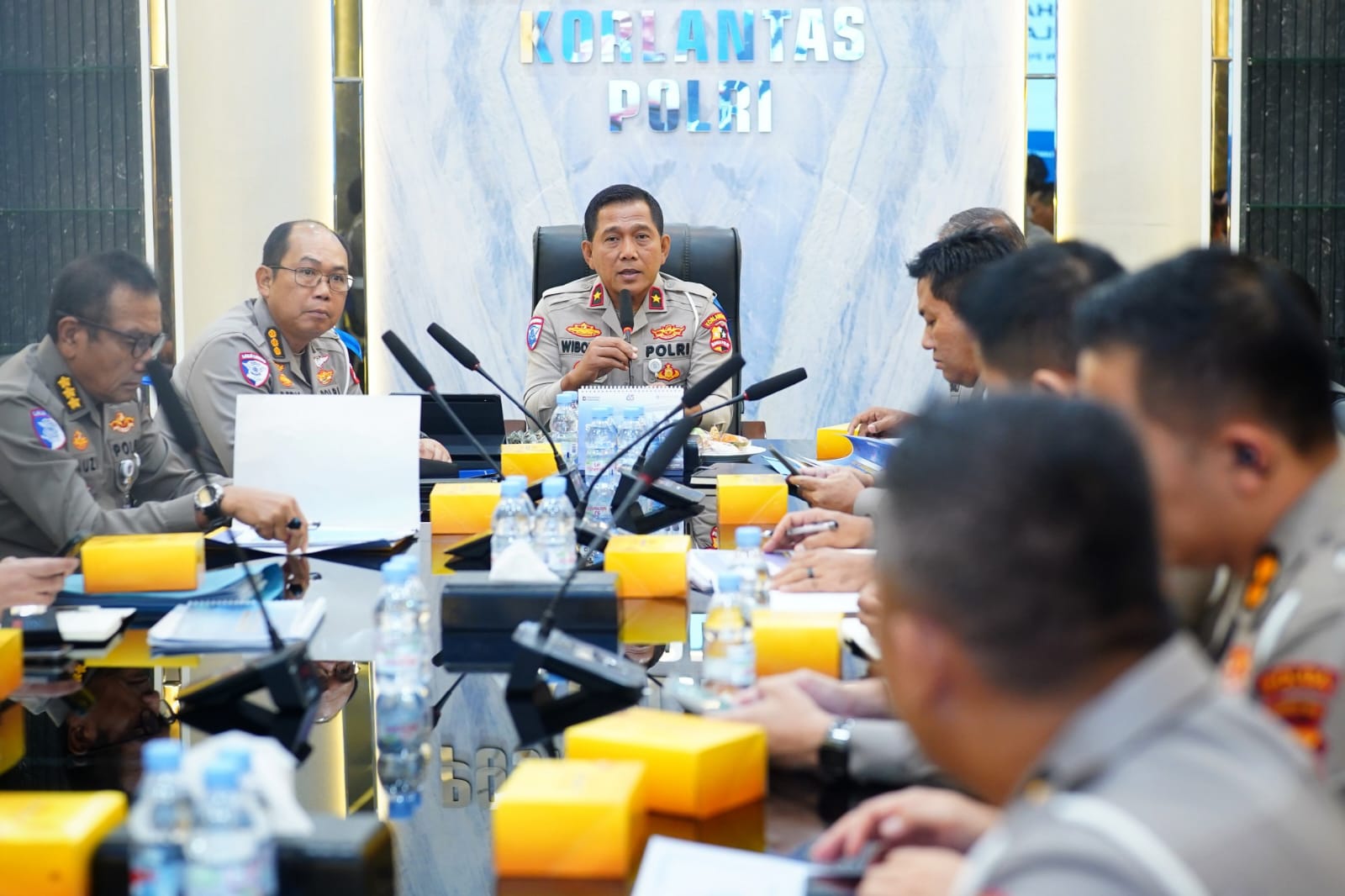 Dirregident Korlantas Dorong Penguatan Program Polantas Menyapa pada Anev PNBP 2025