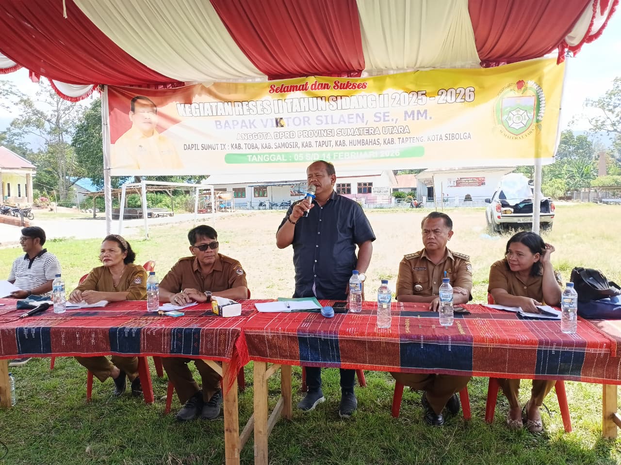 Reses di Desa Silaen-Toba, Victor Silaen Pastikan Pembangunan Jalan Silimbat–Labura Segera Direalisasikan