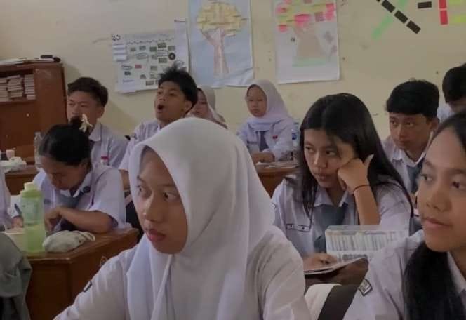 Pemprov Jabar Dorong Kesetaraan Pendidikan lewat Beasiswa Pancawaluya