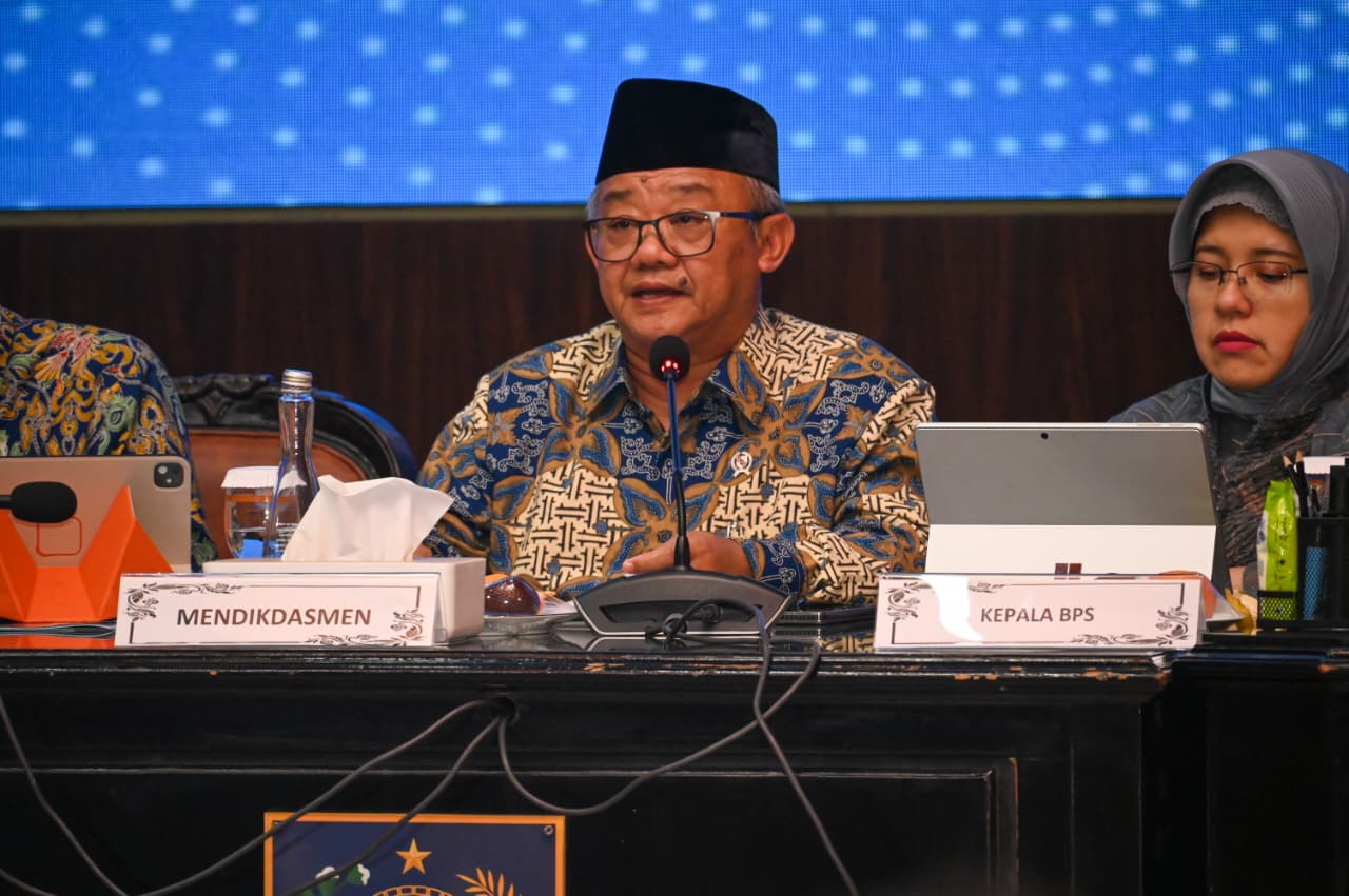 Mendikdasmen: 100 Persen Sekolah Terdampak Bencana di Sumatera Dipastikan Kembali Beroperasi