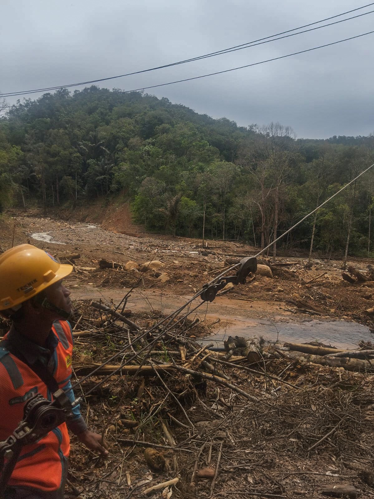 Pascabanjir dan Longsor, UP3 Sibolga Pastikan Pemulihan Listrik di Tapteng–Humbahas