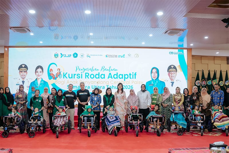 Di Sumut, Kahiyang Ayu Salurkan 135 Kursi Roda Adaptif untuk Anak Cerebral Palsy