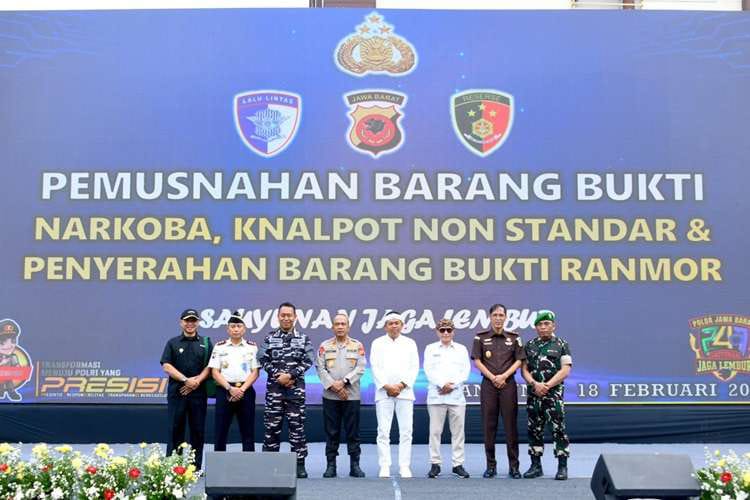 Dedi Mulyadi dan Kapolda Jabar Musnahkan 28,9 Kg Sabu dan Ribuan Barang Bukti Kejahatan