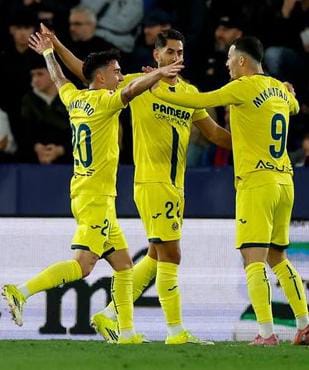 Villarreal Curi Kemenangan Tipis di Markas Levante, Mikautadze Jadi Pembeda