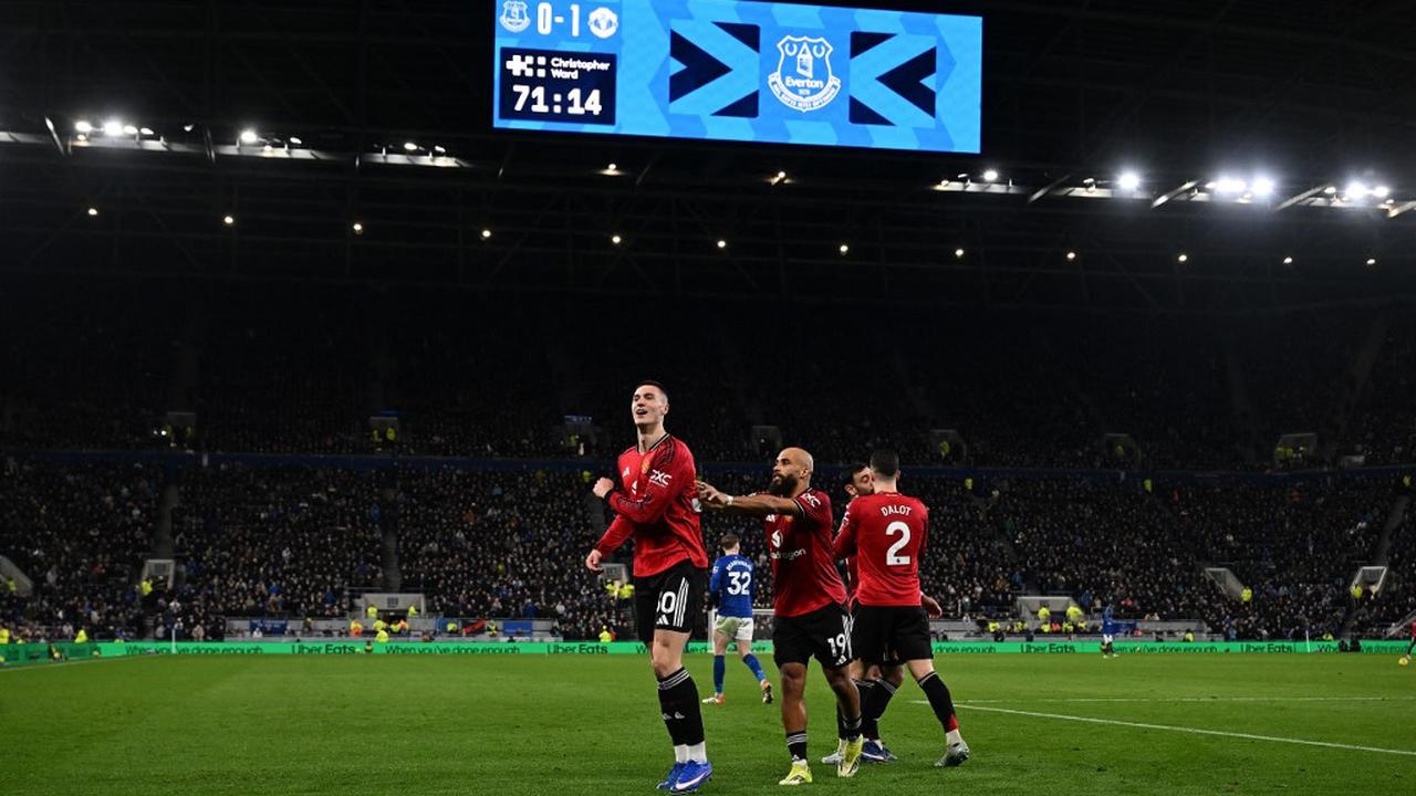 Manchester United Tundukkan Everton 1-0, Sesko Jadi Penentu