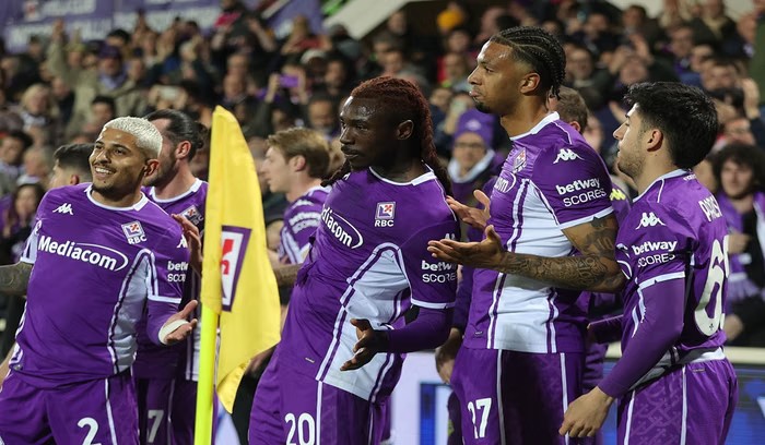 Fiorentina Tundukkan Pisa 1-0 di Derby Tuscany