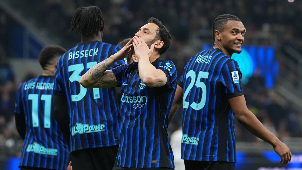 Inter Jinakkan Genoa 2-0, Kian Kukuh di Puncak Serie A