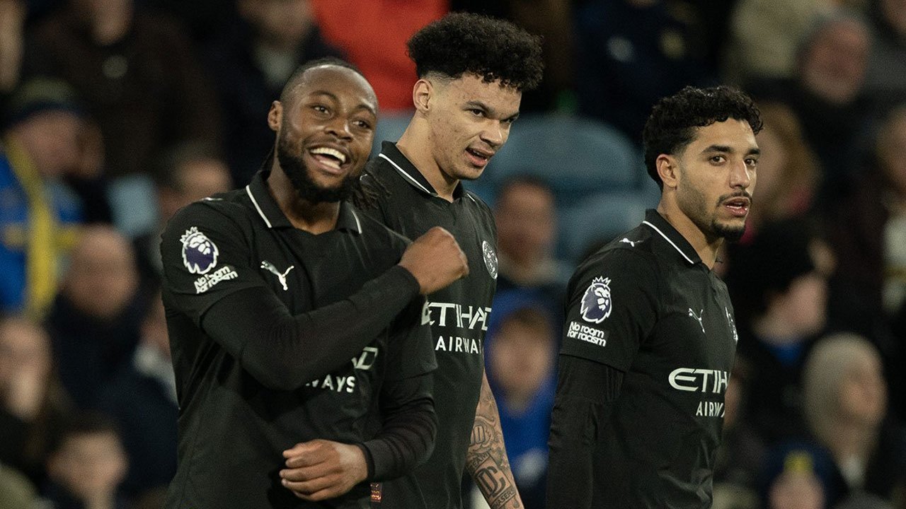 Manchester City Menang Tipis di Elland Road, Persaingan Gelar Kian Memanas