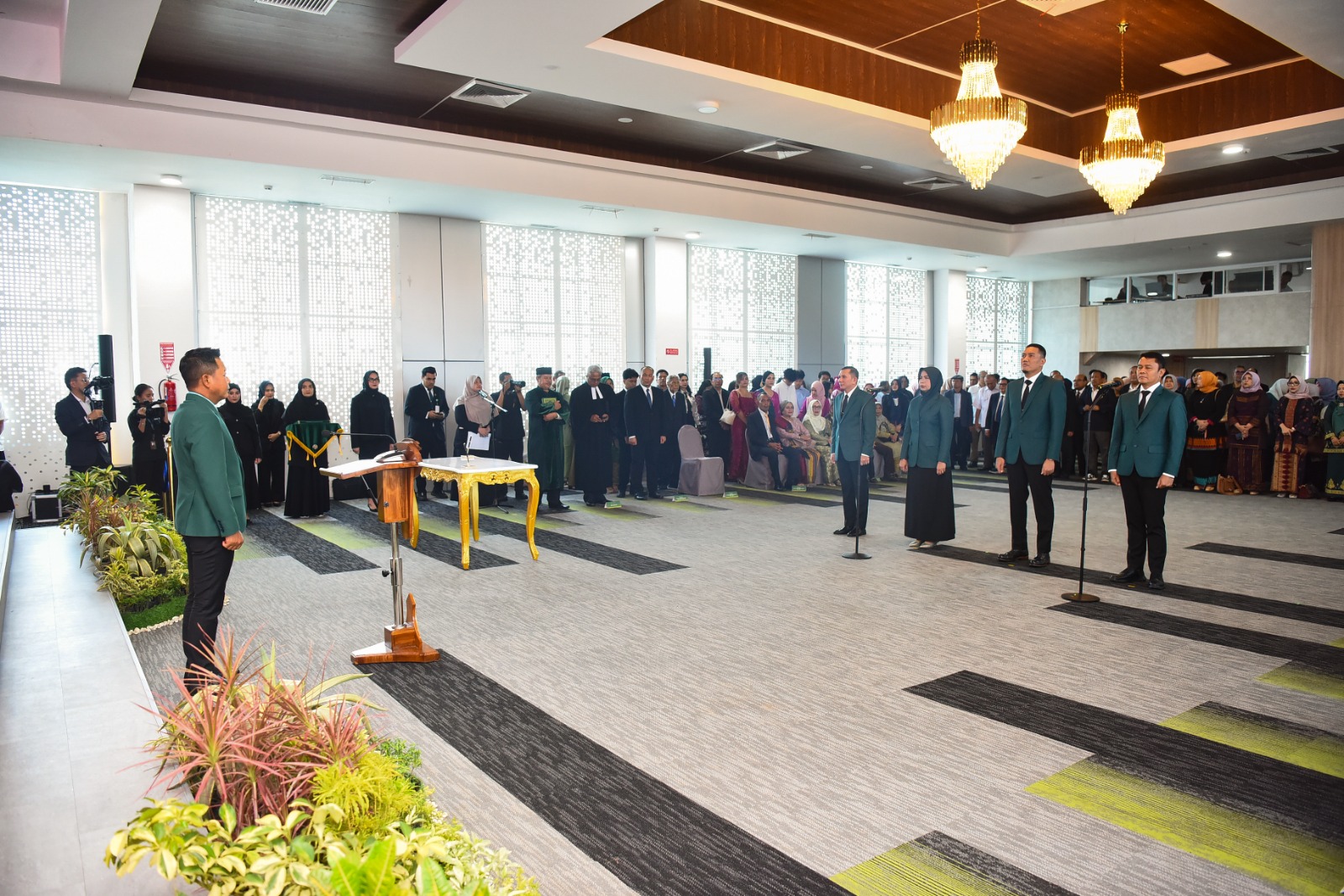 Wakil Rektor dan Sekretaris Universitas Dilantik, Rektor USU Ingatkan Pentingnya Kerja Keras dan Integritas