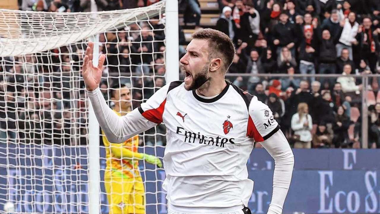Gol Pavlovic di Menit Akhir Selamatkan AC Milan dari Tekanan, Cremonese Tumbang 0-2