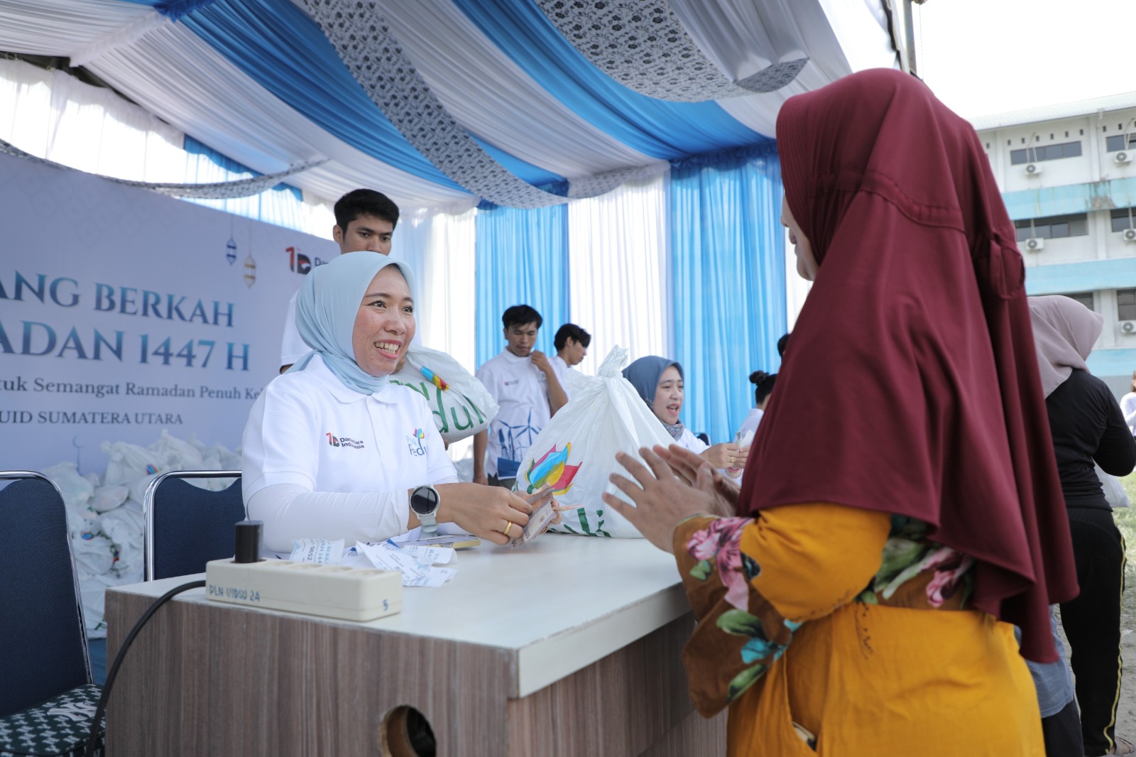 Ringankan Beban Masyarakat, PLN UID Sumut Hadirkan Pasar Murah Terang Berkah Ramadan 1447 H