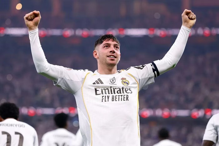 Valverde Cetak Gol Injury Time, Real Madrid Bungkam Celta Vigo 2-1