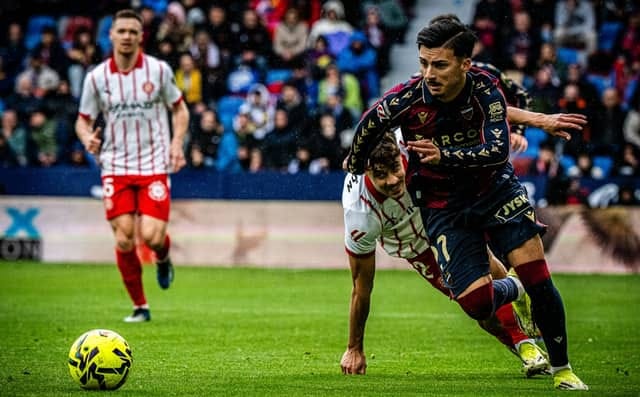 Joel Roca Cetak Gol Telat, Girona Tahan Levante 1-1 di La Liga