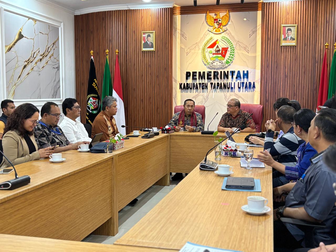 Pemkab Taput Gandeng IT Del Tandatangani Kesepakatan Bersama Tingkatkan Kualitas Pembangunan