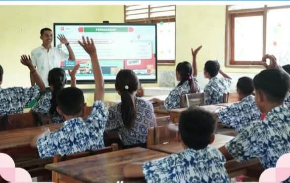 Digitalisasi Pembelajaran Beri Dampak Nyata bagi Sekolah 3T di NTT