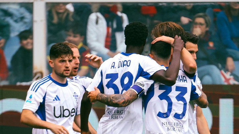 Como Tumbangkan Genoa 2-0, Persaingan Zona Liga Champions Memanas