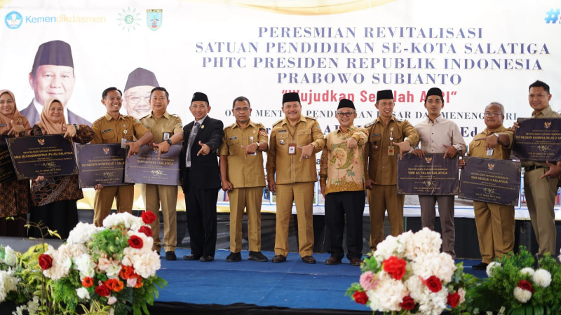 Mendikdasmen Resmikan USB SMA Sainstek Ahmad Dahlan, Dorong Revitalisasi Pendidikan di Salatiga