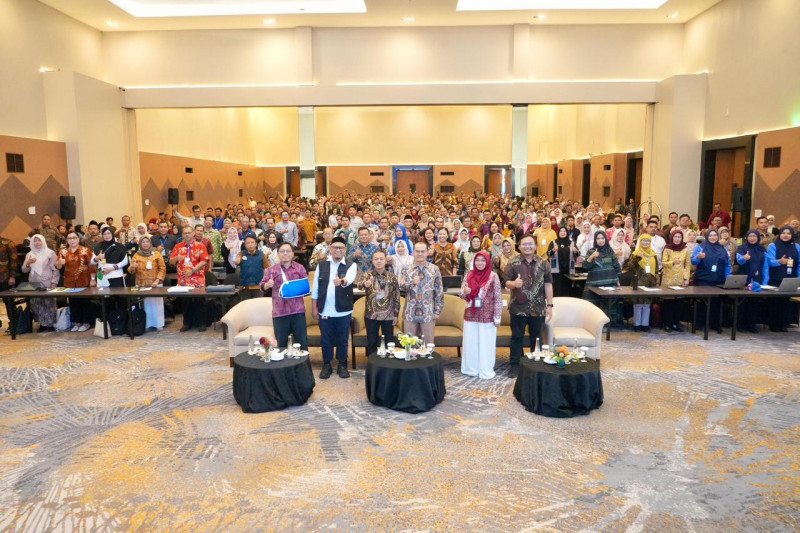 Kemendikdasmen Genjot Sertifikasi Kompetensi dan Bahasa Asing untuk Siswa SMK