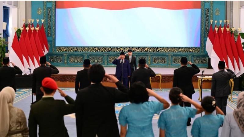 Prabowo Resmi Lantik Kepala Staf Kepresidenan hingga Kepala Badan Karantina