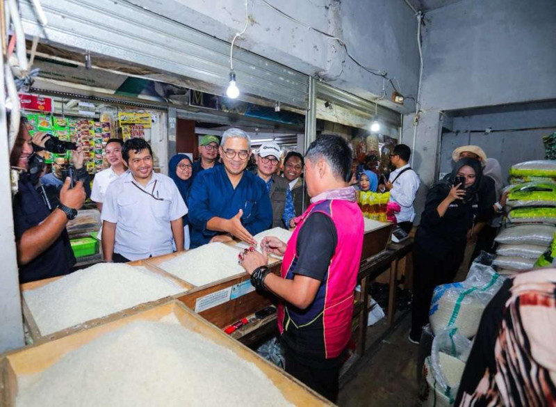 Pemko Bandung Jamin Stok Sembako Aman, Perketat Pengawasan Gudang