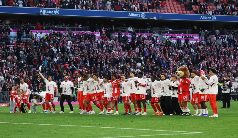 Bayern M&uuml;nchen Kunci Gelar Bundesliga 2025/2026 Usai Tekuk Stuttgart 4-2