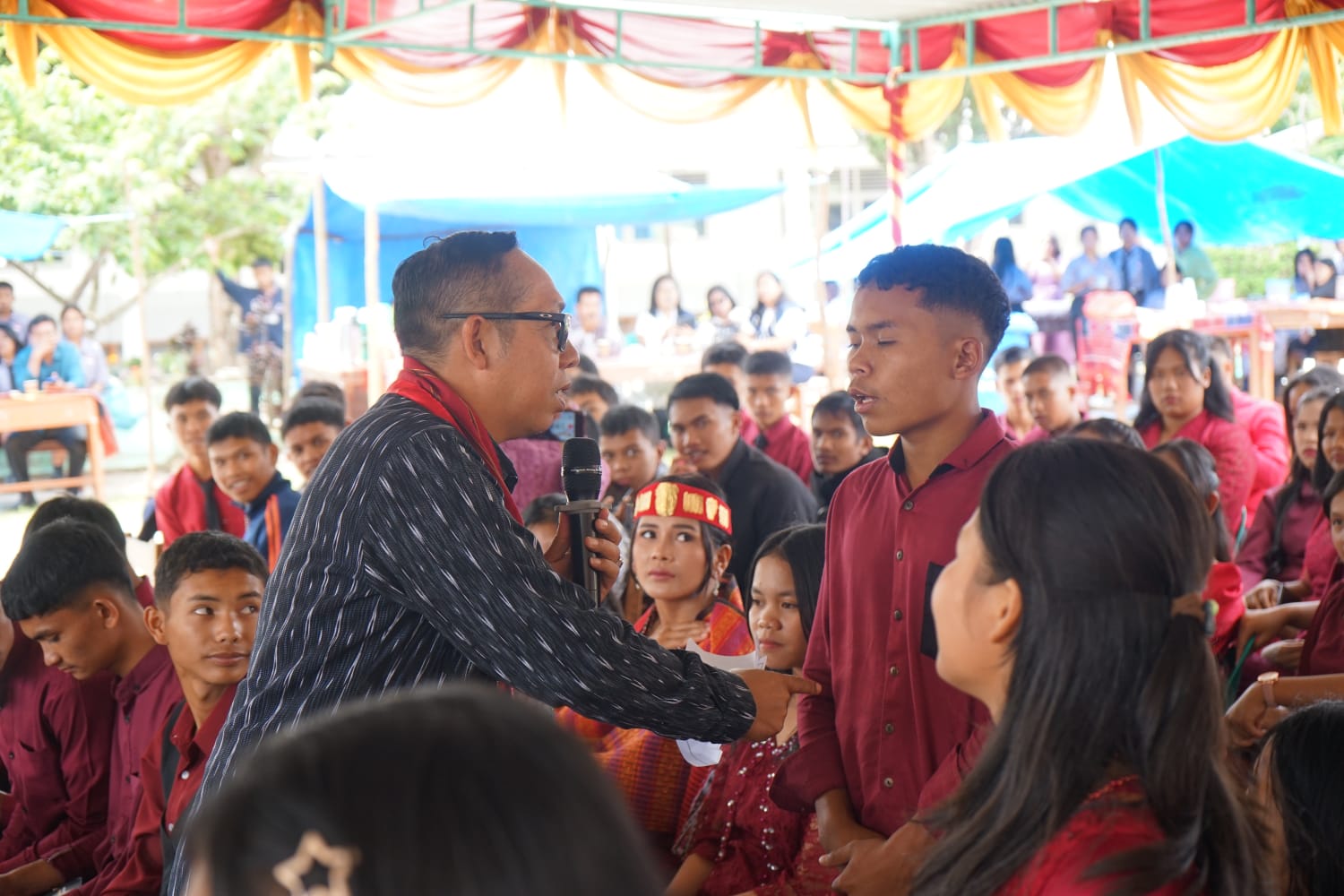 Bupati Taput Dorong Siswa SMAN 1 Pagaran Kuasai Pertanian Modern dan Berpikir Futuristik
