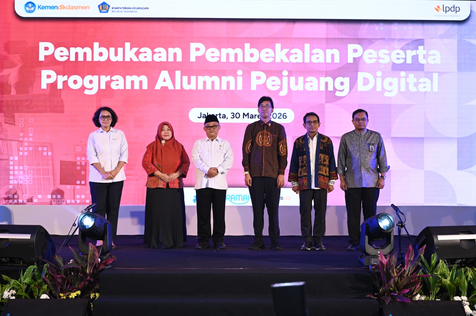 Penggunaan IFP di Sekolah Diperkuat Lewat Dukungan Pemangku Kepentingan