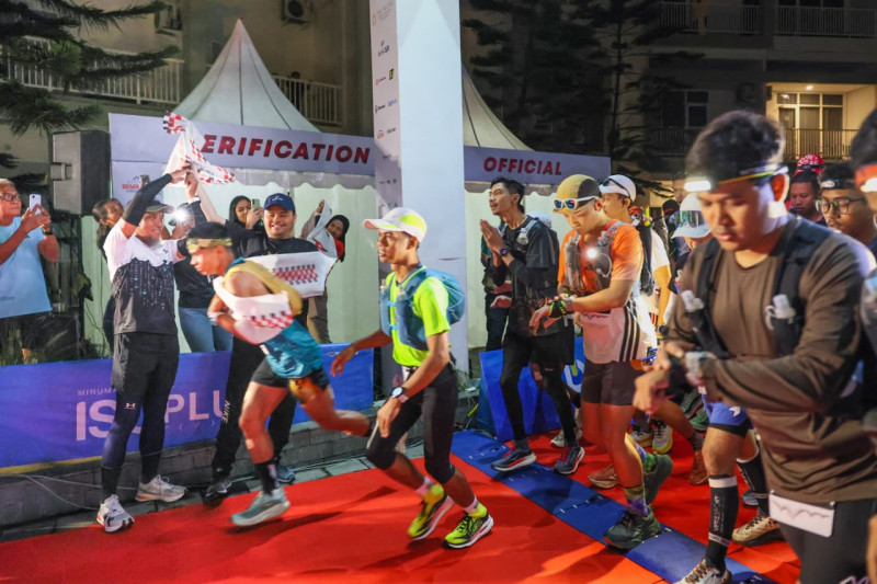 Semarang Mountain Race 2026 Resmi Digelar, Ratusan Pelari Taklukkan Gunung Ungaran