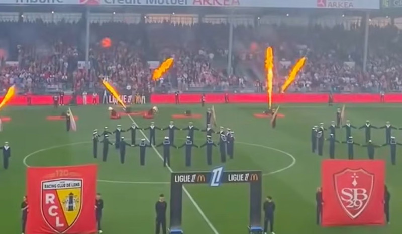 Bangkit Dramatis, RC Lens Tahan Brest 3-3 di Kandang